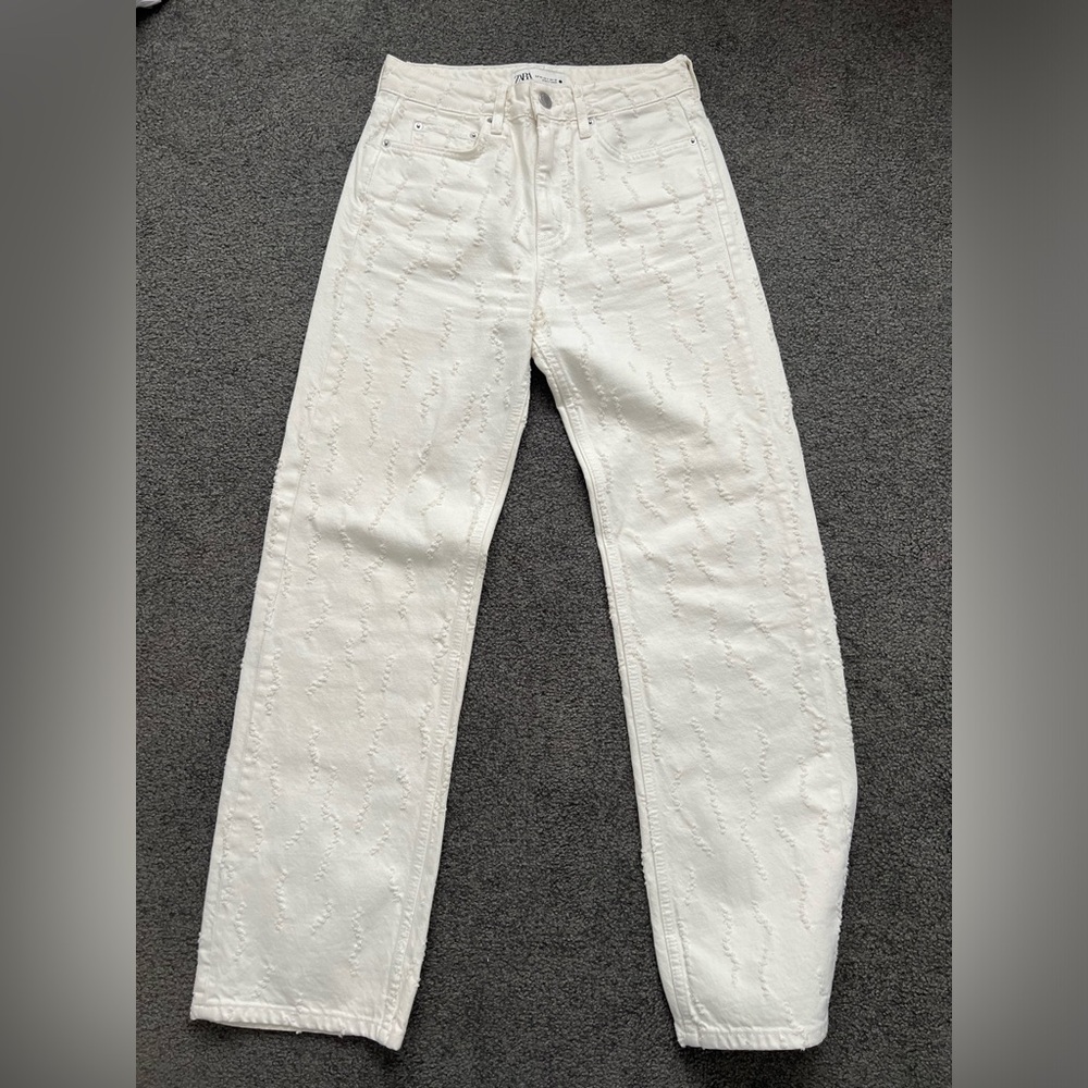 Zara Cream Quilted Jeans